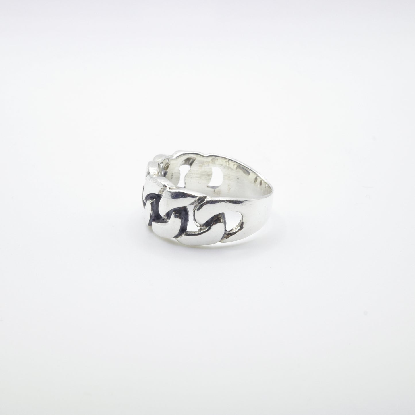 Chain link Ring