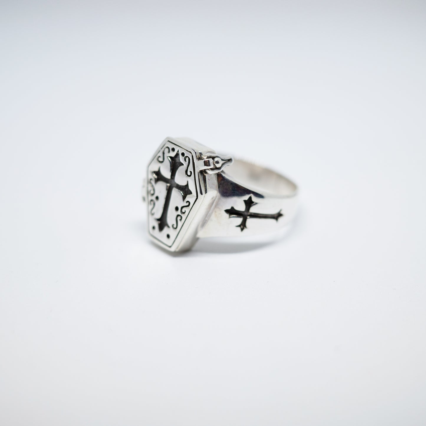 Coffin Ring
