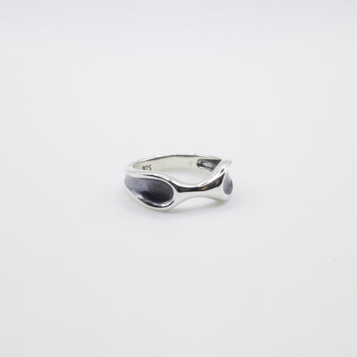 Alien Ring