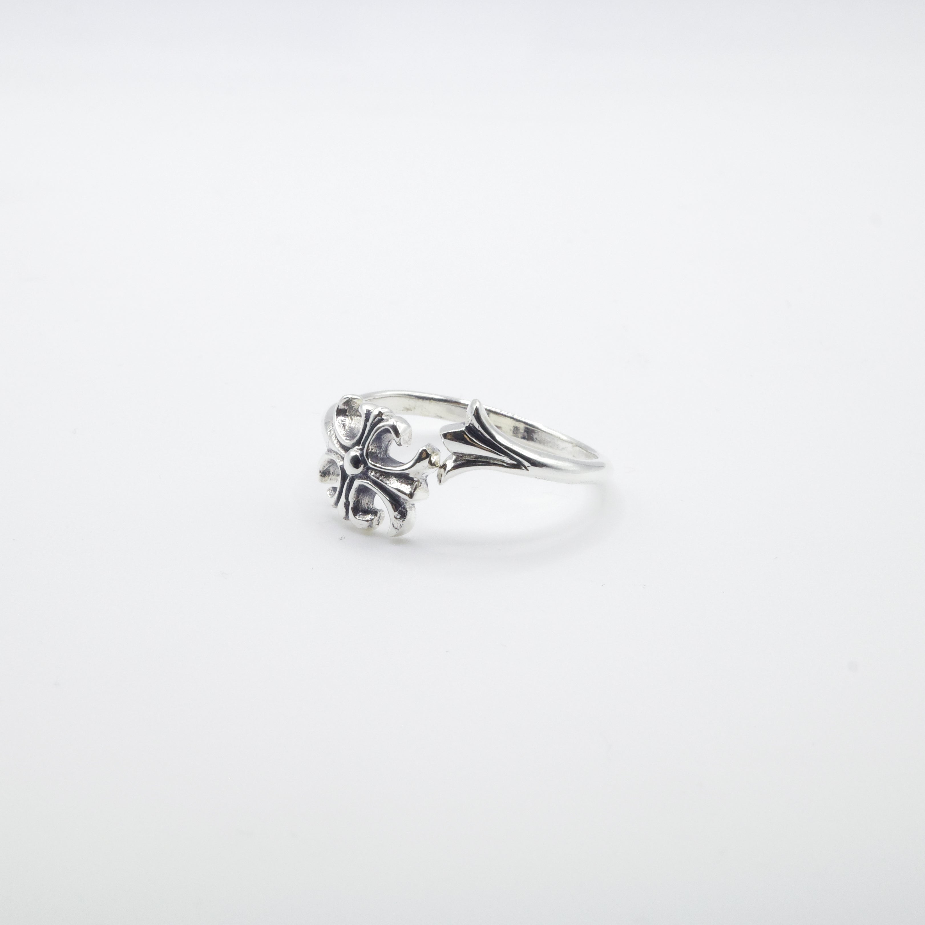 Chrome rose Ring