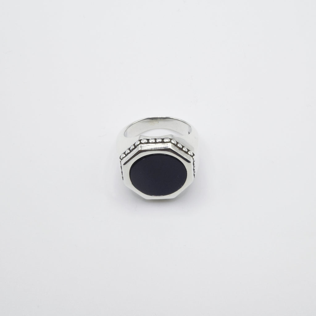 Octagon ring
