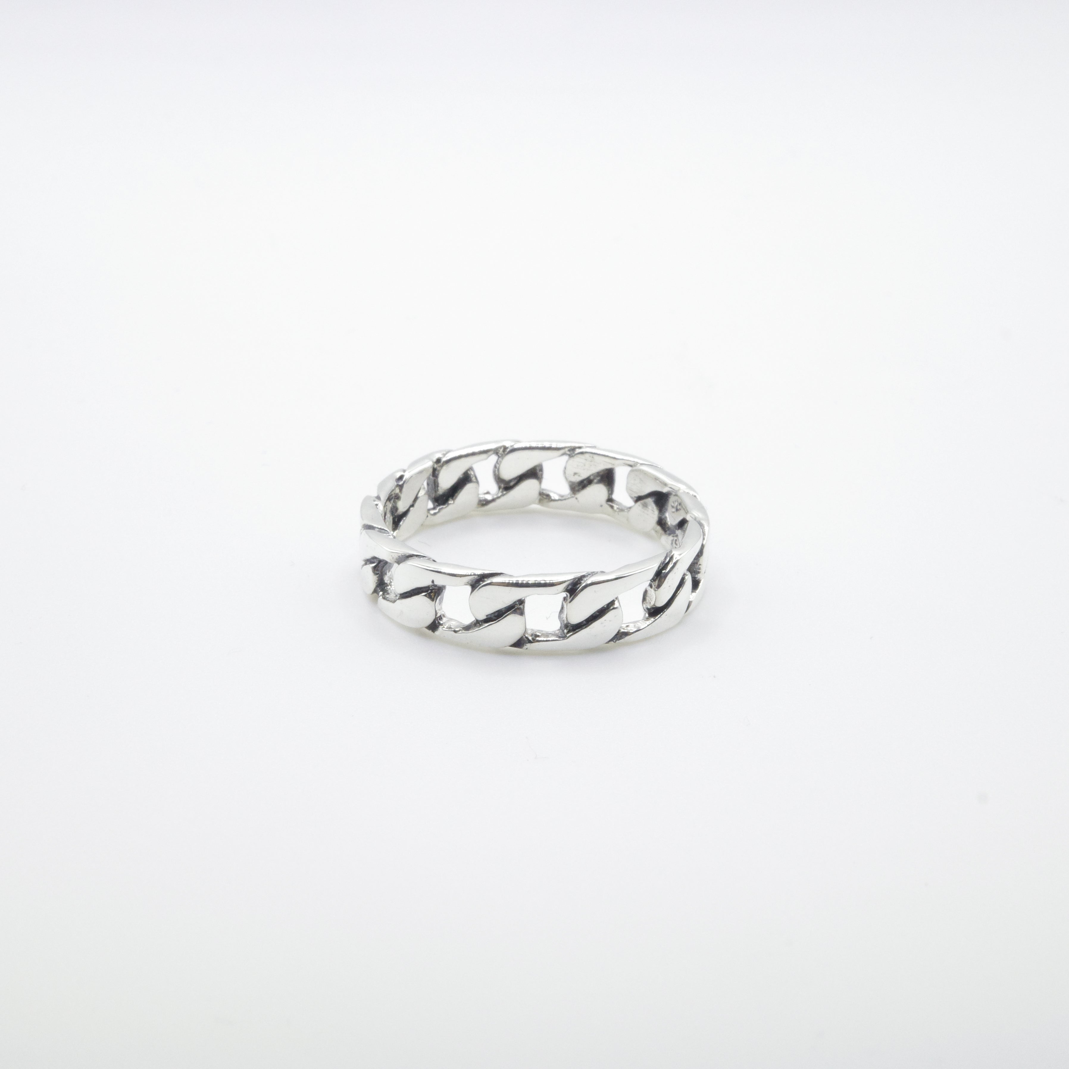 Slim chain Ring