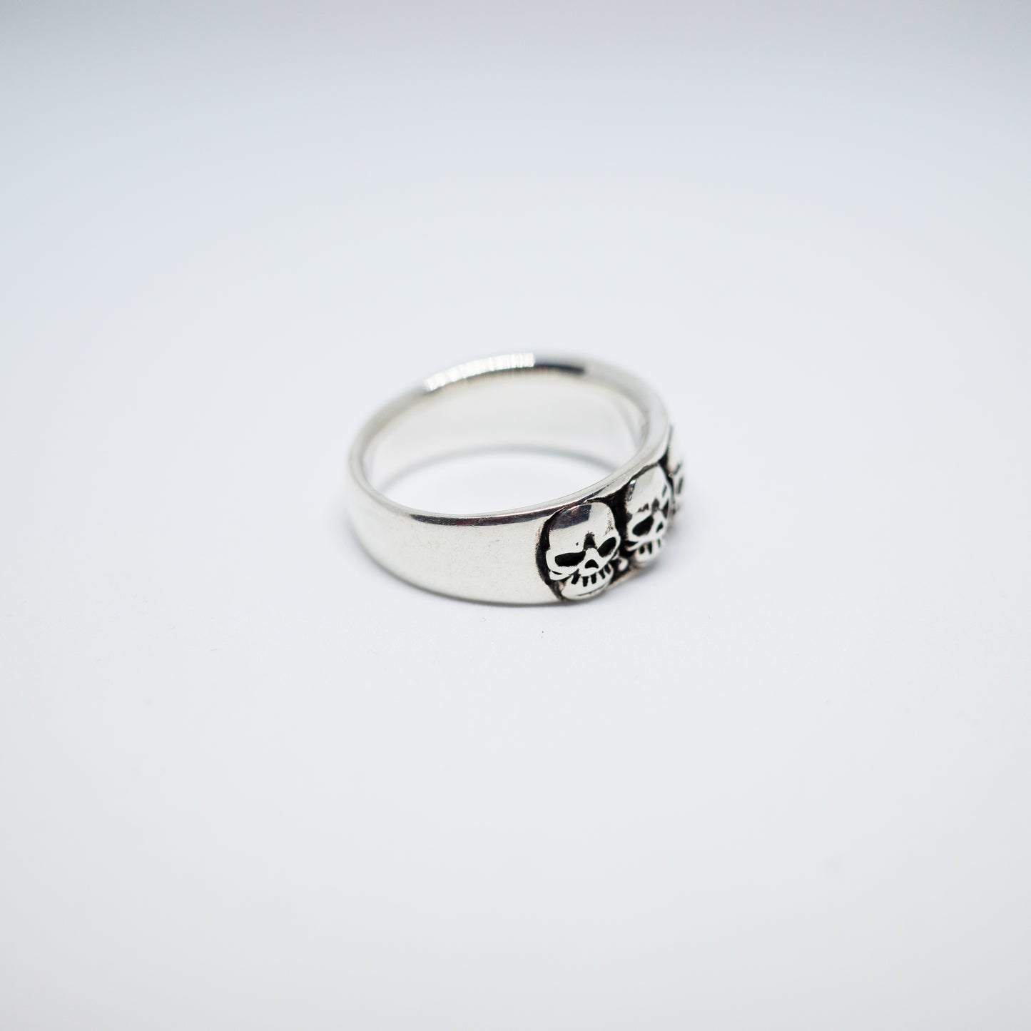 Skulls Ring