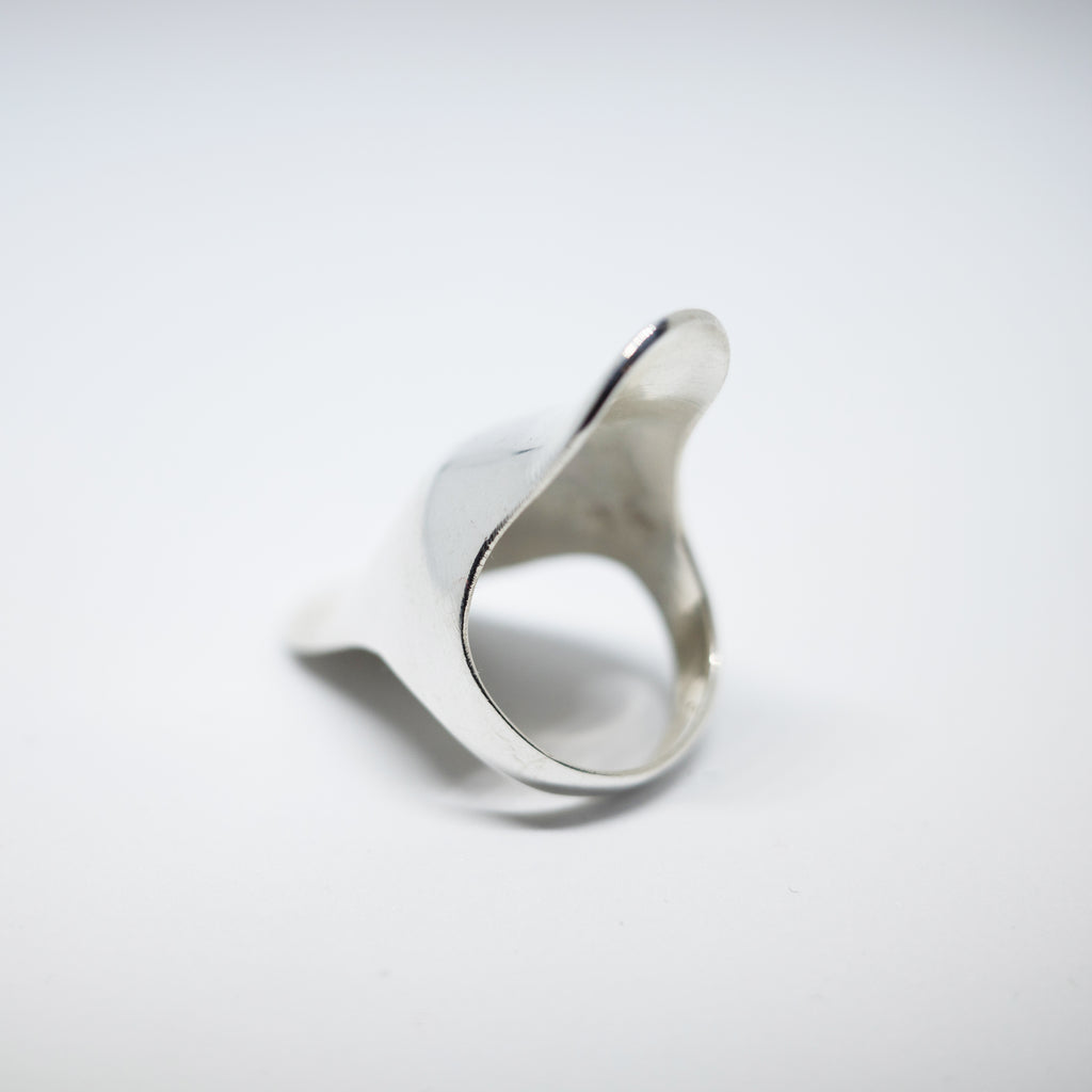 Knuckle Ring