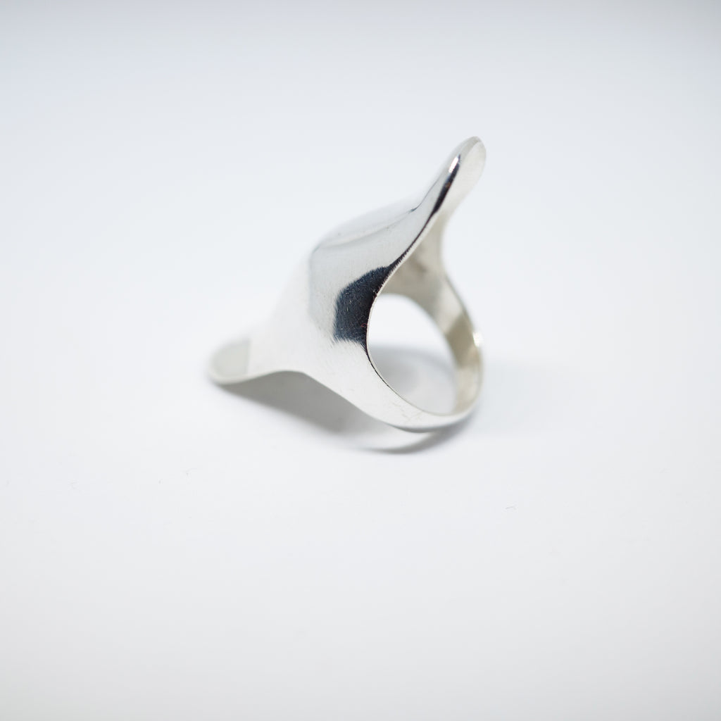 Knuckle Ring