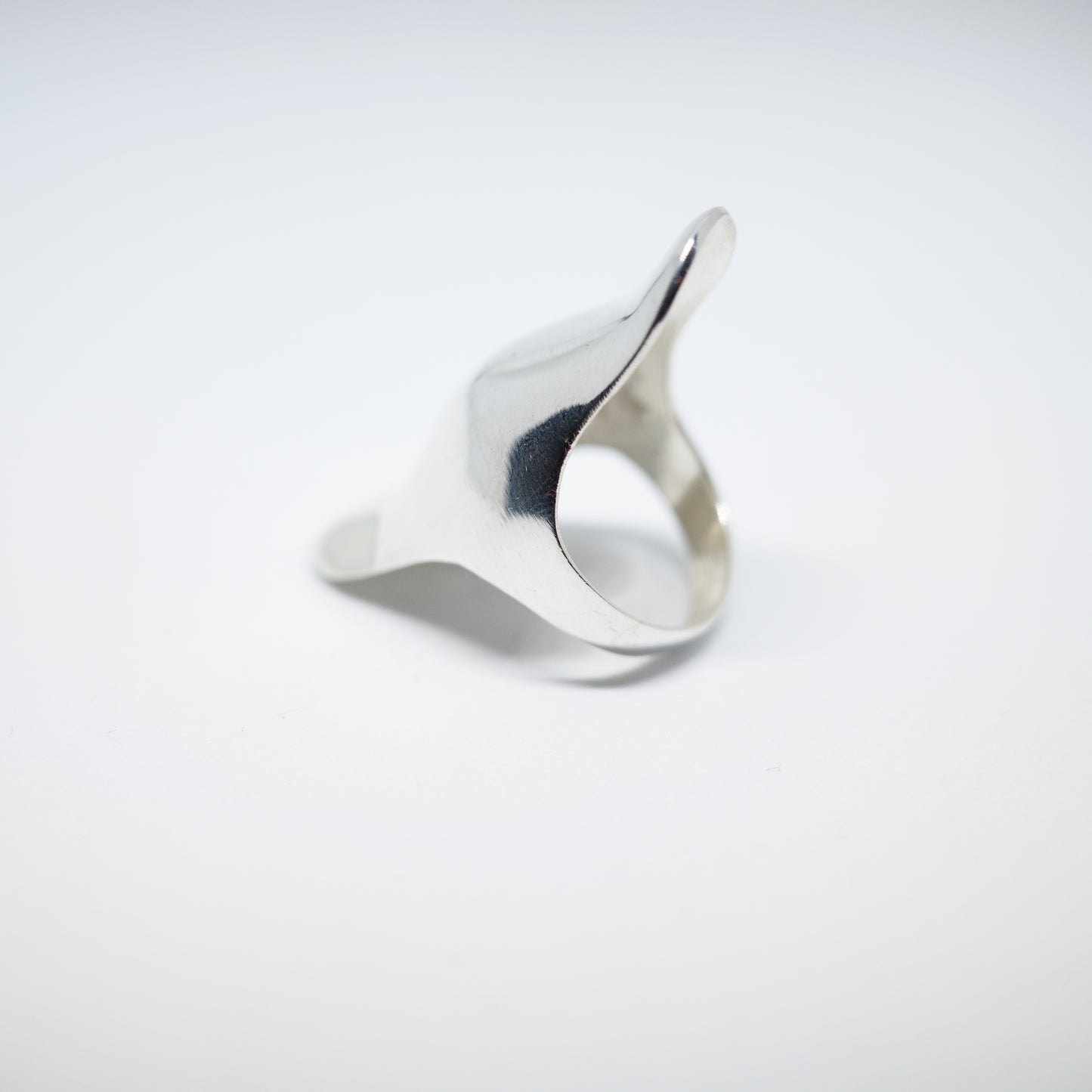 Knuckle Ring