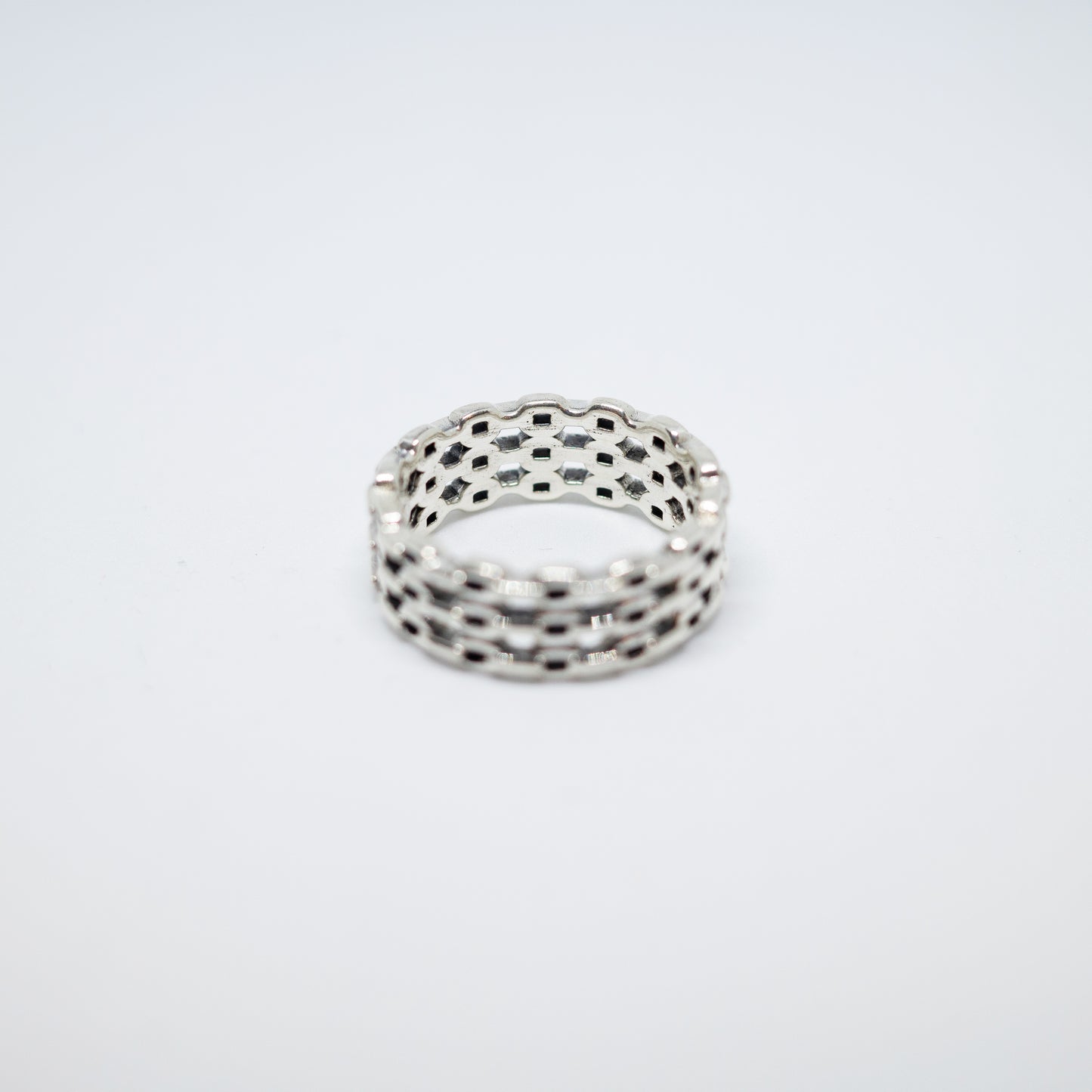 3 Chains Ring
