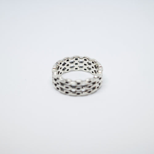 3 Chains Ring