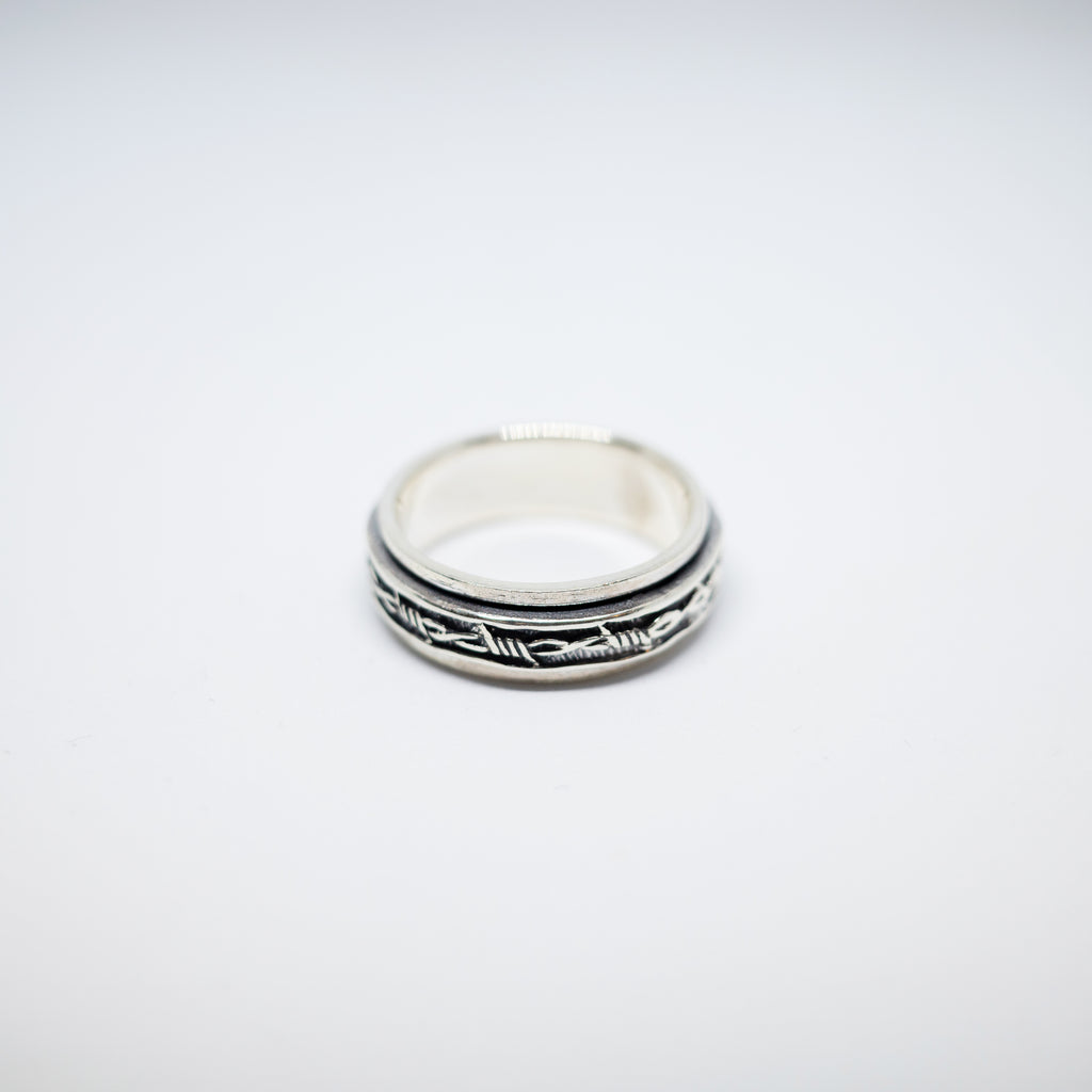 Barbed Ring