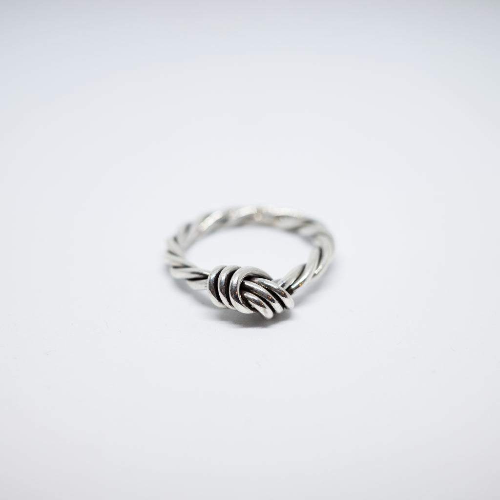 Knot Ring