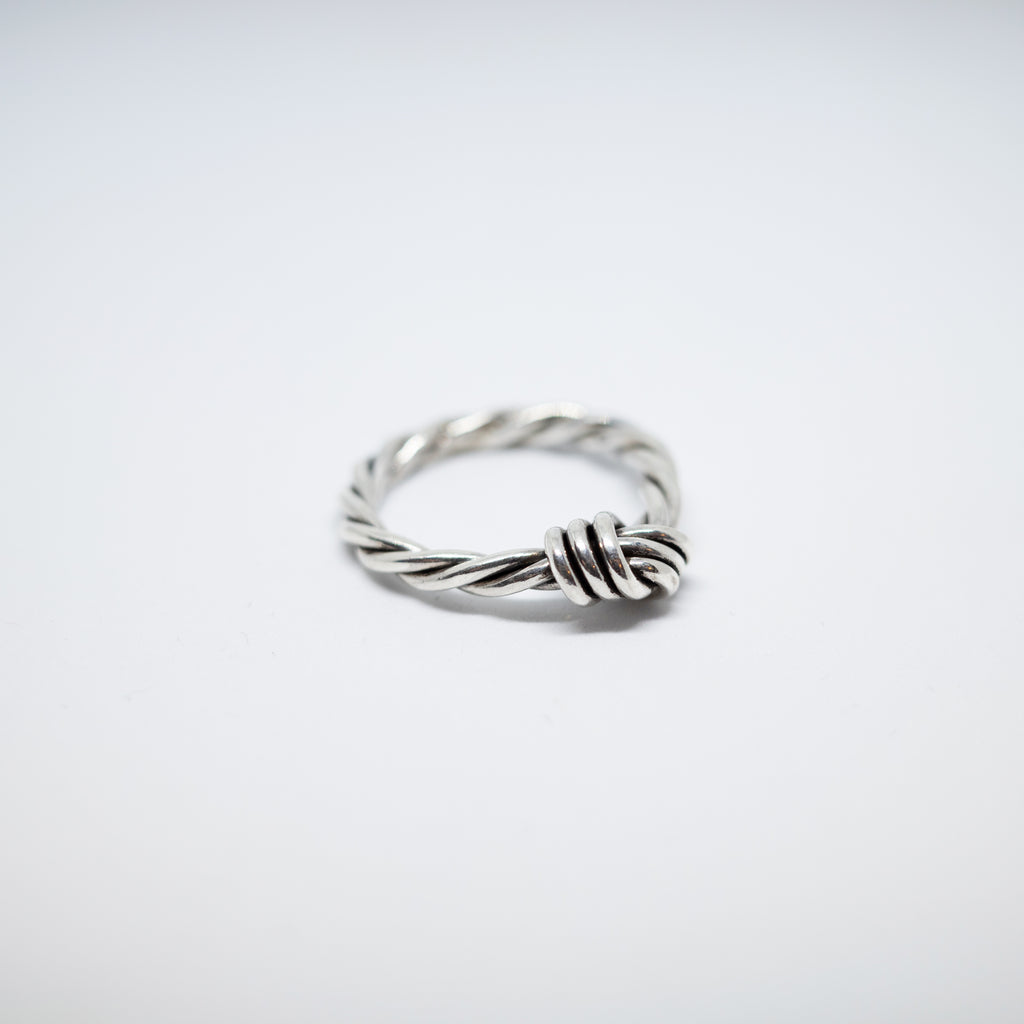 Knot Ring