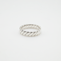 Helix Ring