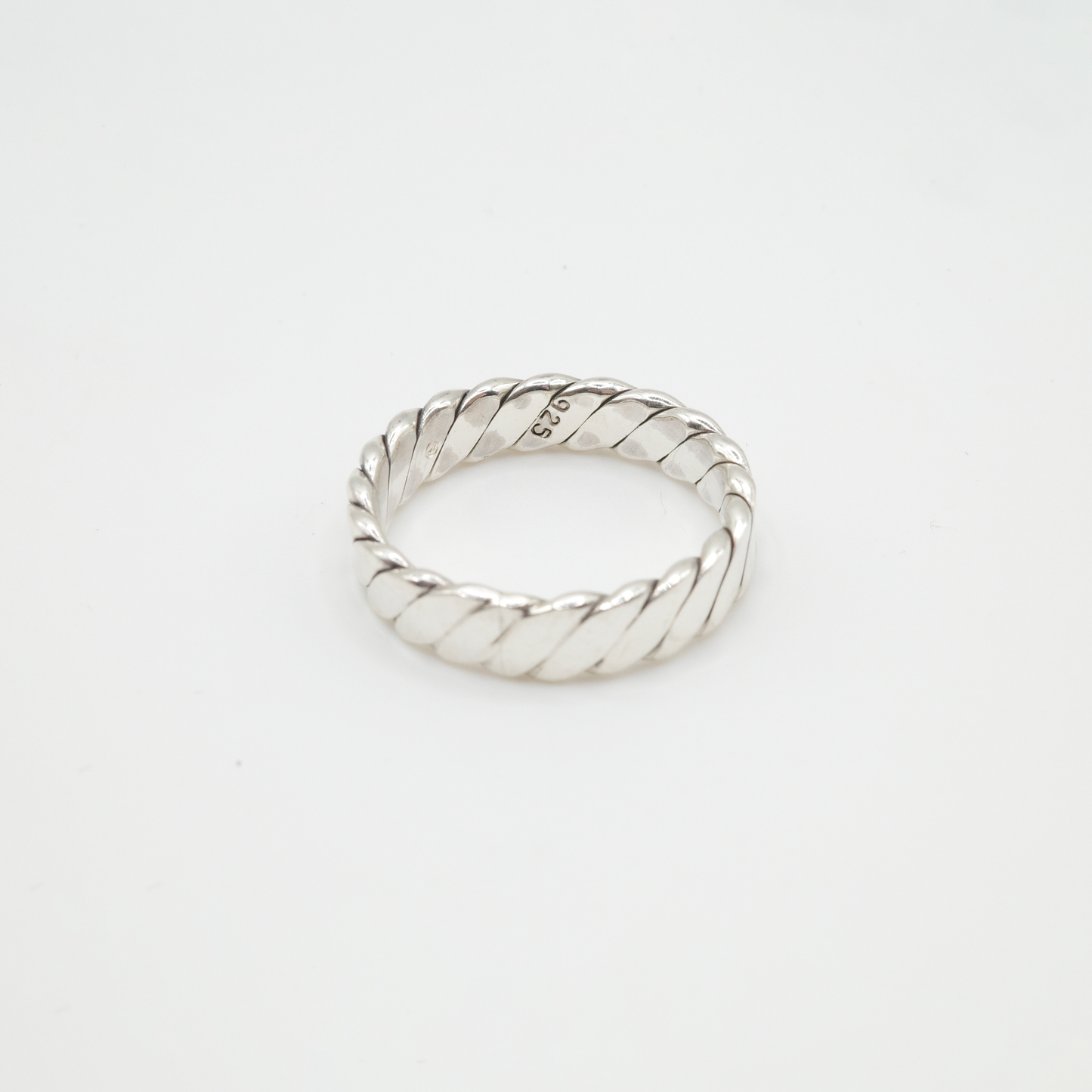 Helix Ring