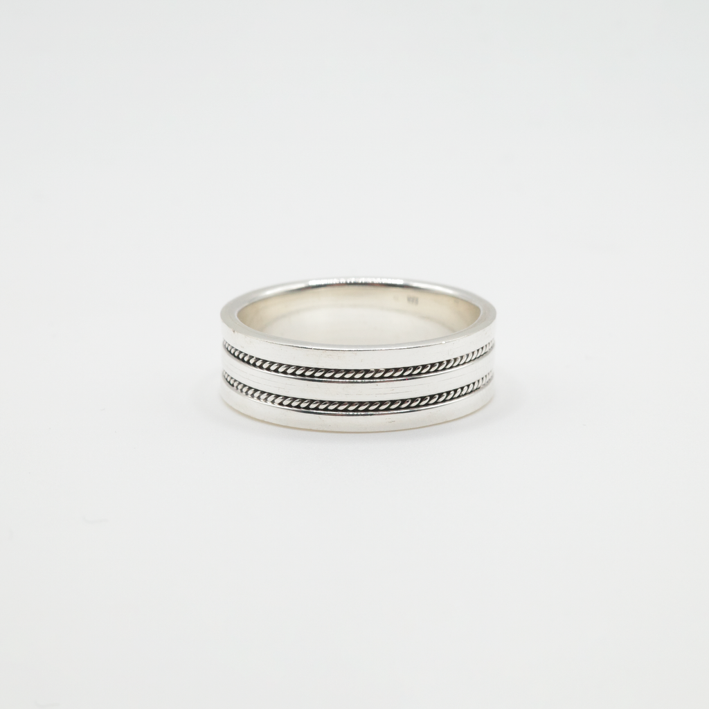 Axis Ring