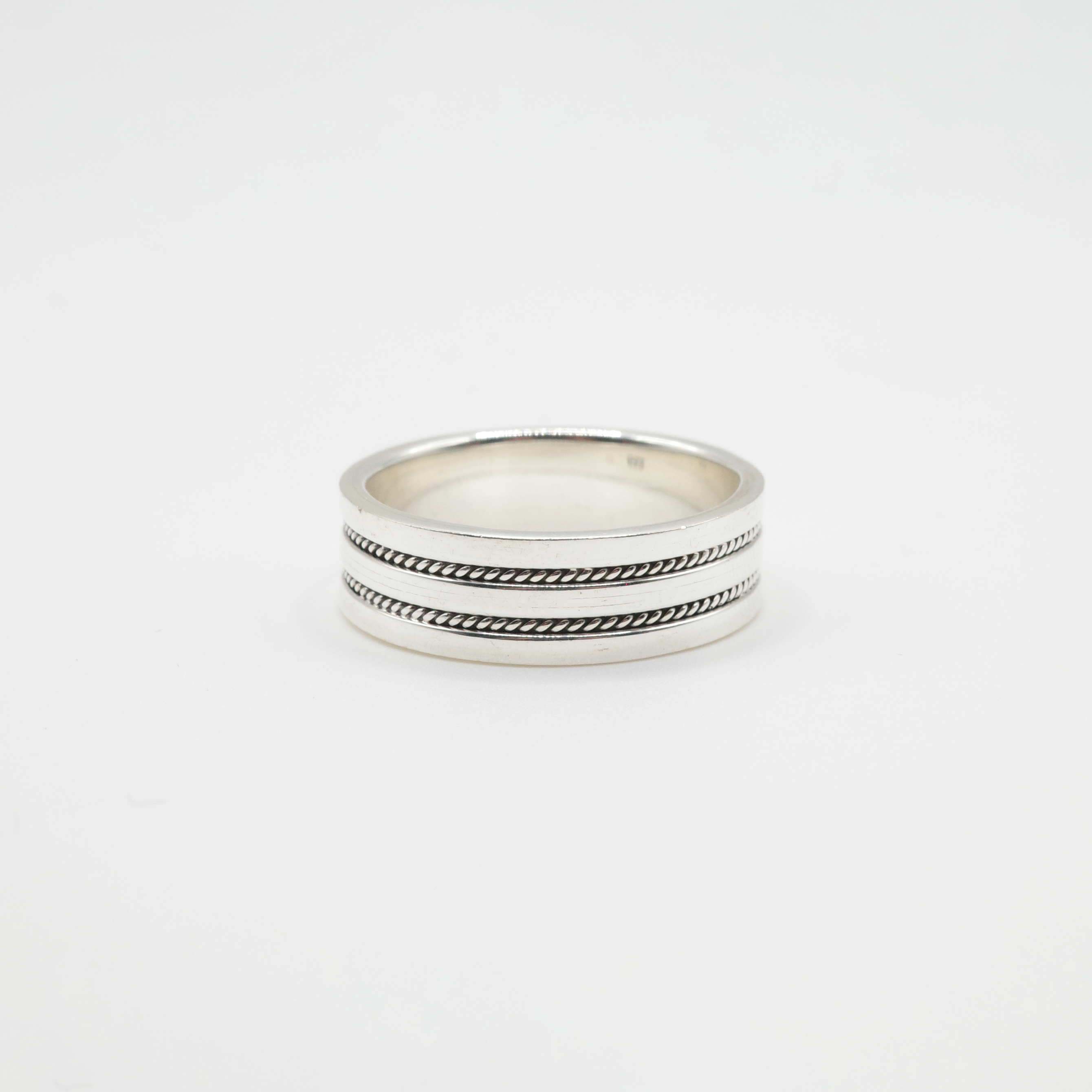 Axis Ring