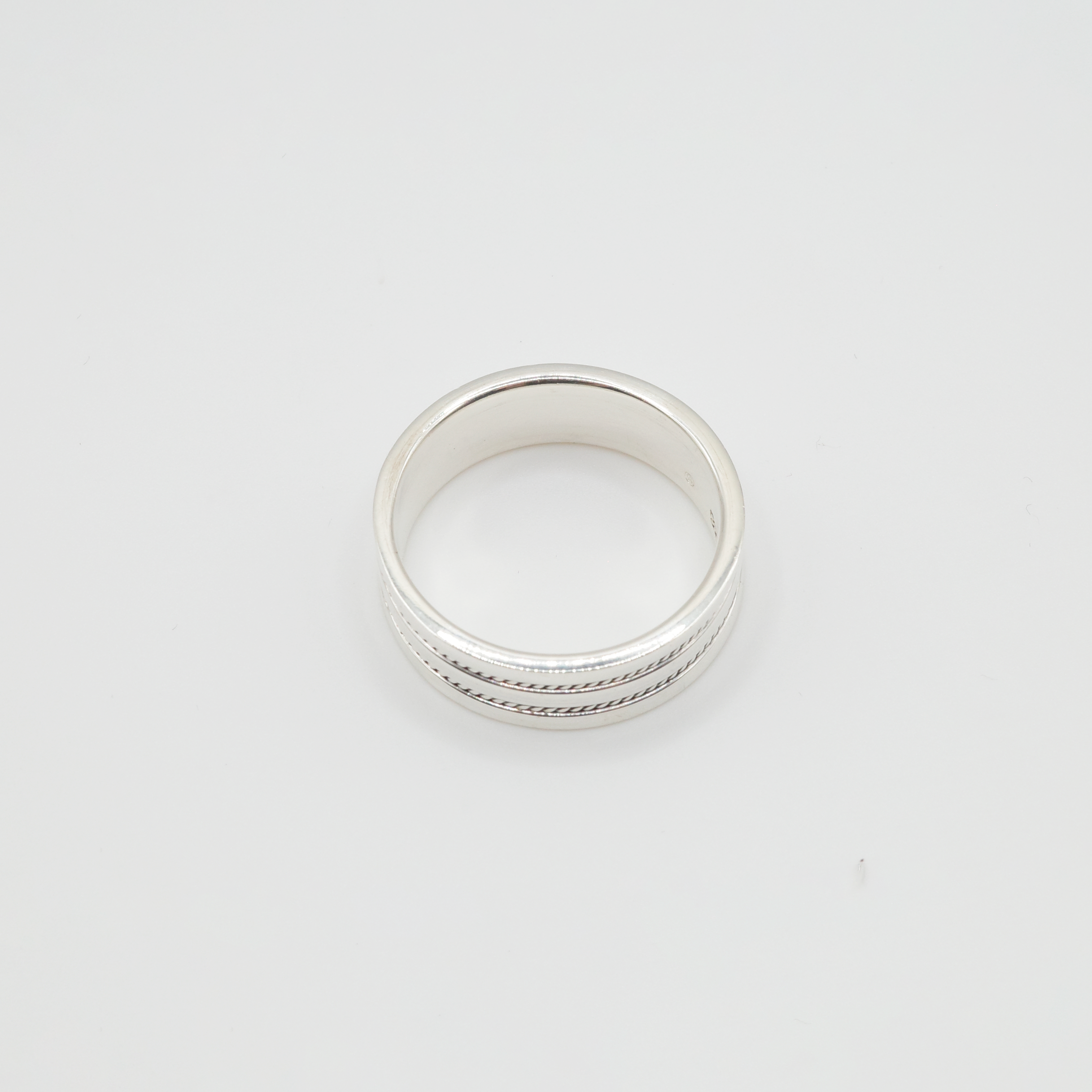Axis Ring