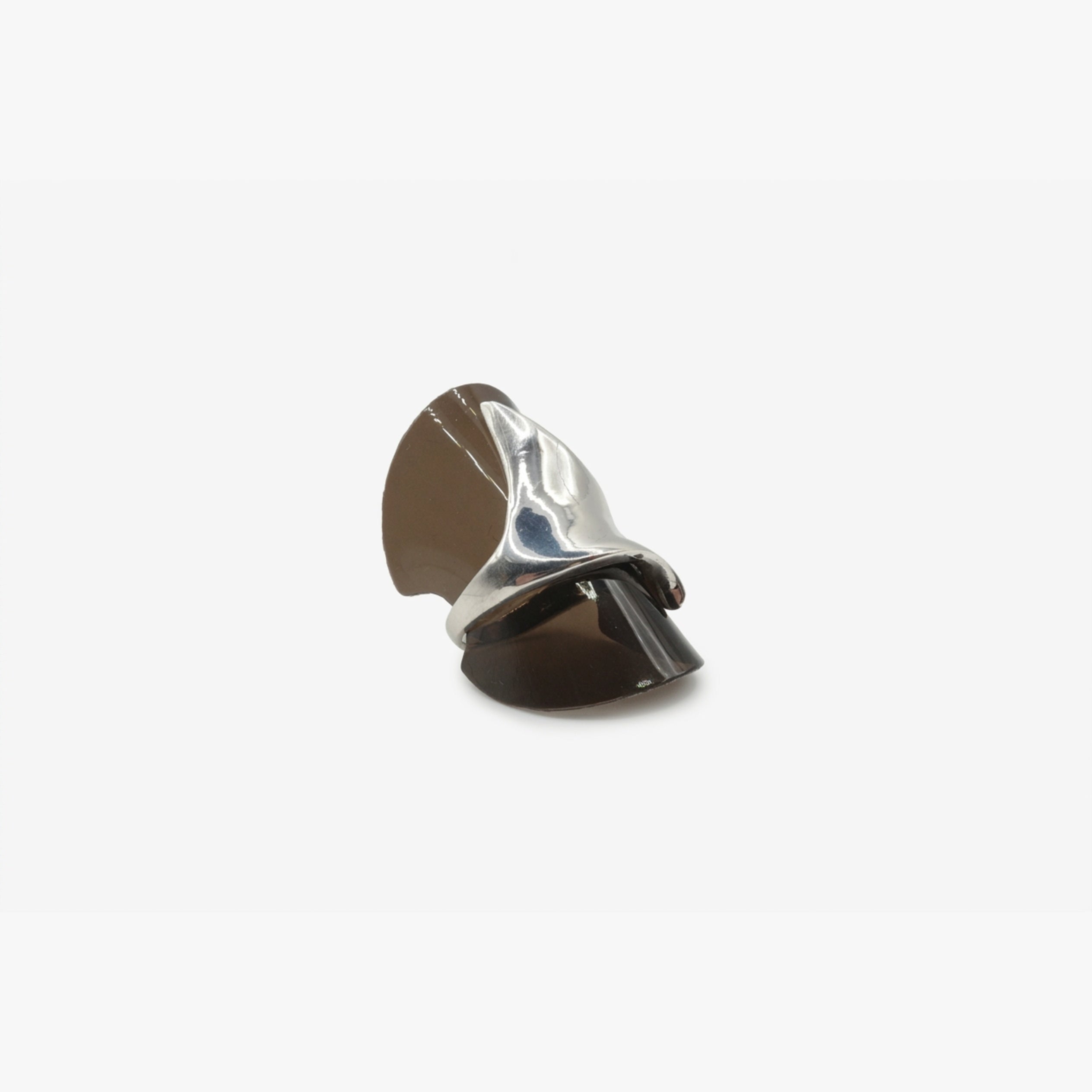 Crest Ring