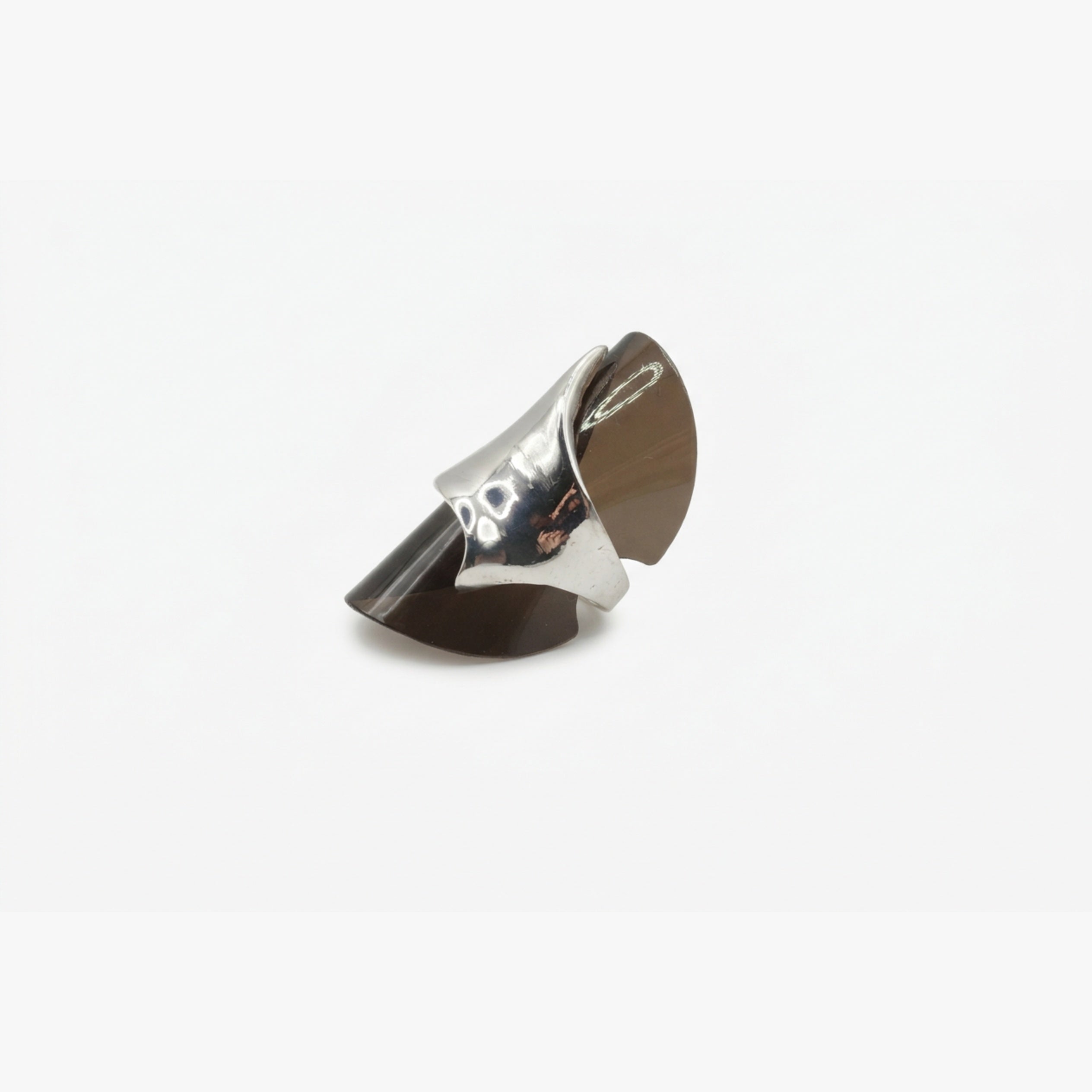 Crest Ring